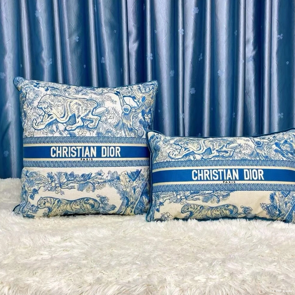 CHRISTIAN RECTANGULAR PILLOW 0811